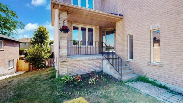 19 Tamarack TRL, Barrie, ON L4N 9S1