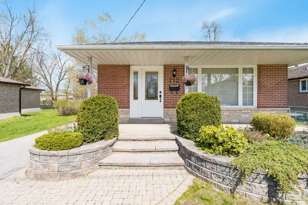 212 Grove ST E, Barrie, ON L4M 2P9