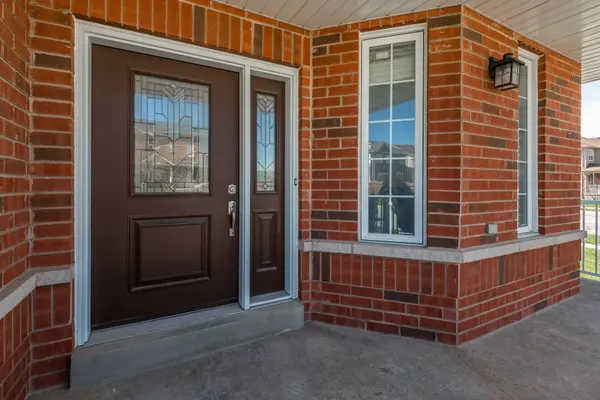 1 Griffin Gate, Barrie, ON L4M 7G4