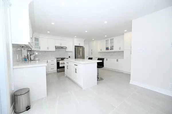 88 Bayshore DR, Ramara, ON L0K 1B0