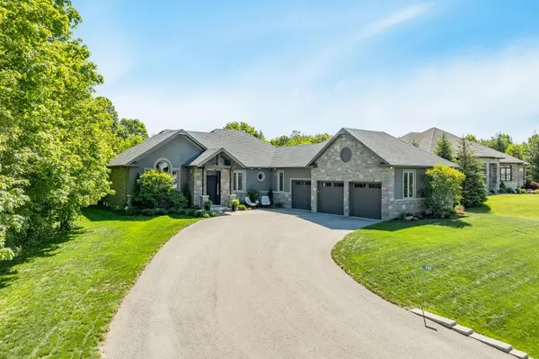 142 Mennill DR, Springwater, ON L9X 0J2