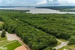 LT 50 Whispering Pine CIR E, Tiny, ON L9M 0C2
