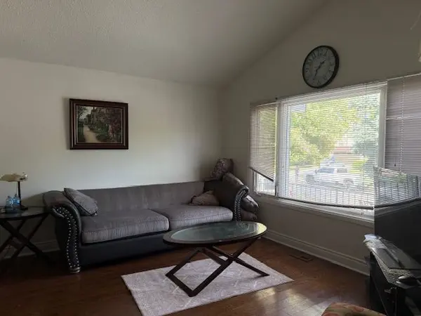 2783 Kingsberry Upper Level CRES, Mississauga, ON L5B 2K6