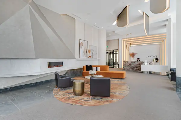 858 Dupont ST #717, Toronto W02, ON M6G 0C1