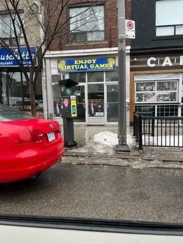 1319 St. Clair AVE W, Toronto W03, ON M6E 1C2