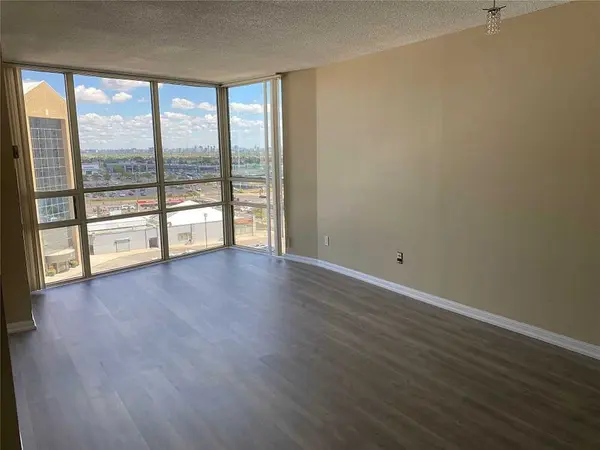 50 Eglinton AVE #903, Mississauga, ON L5R 3P5