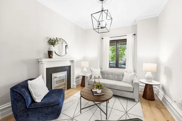 209 Maria ST, Toronto W02, ON M6P 1W6