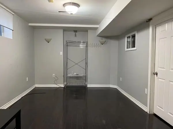 5292 Longhouse CRES, Mississauga, ON L5R 3S4