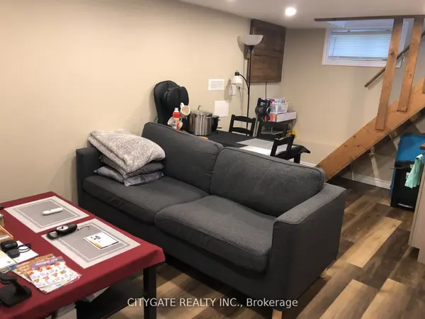 7 Milton Heights CRES, Milton, ON L9T 2W7