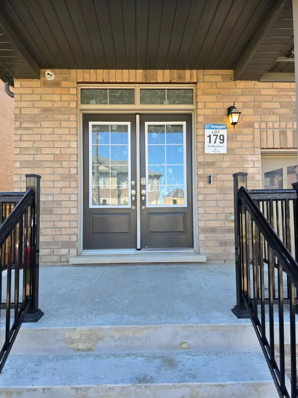 30 Spinland ST, Caledon, ON L7C 1Z9