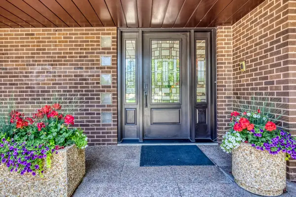 5290 Creditview RD, Mississauga, ON L5M 5N5