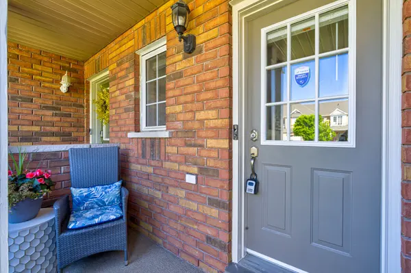 5548 Linwell PL, Mississauga, ON L5M 6L7