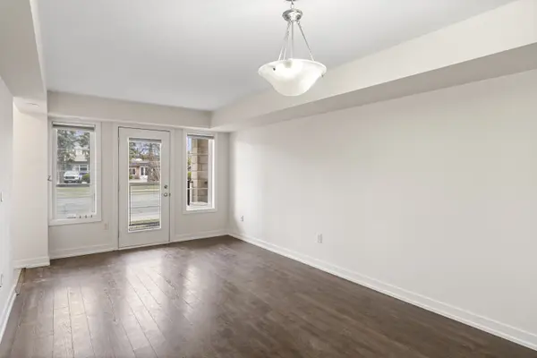 2355 Sheppard AVE W #238, Toronto W05, ON M9M 0B5