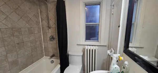 72 eleventh ST, Toronto W06, ON M8V 3G5