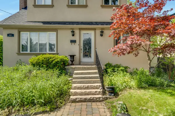 381 Niar AVE, Mississauga, ON L5G 1W2