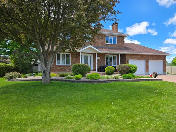 657 Ste Anne ST, Casselman, ON K0A 1M0