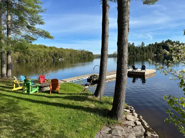 10A Jordan LN, Seguin, ON P2A 0B2