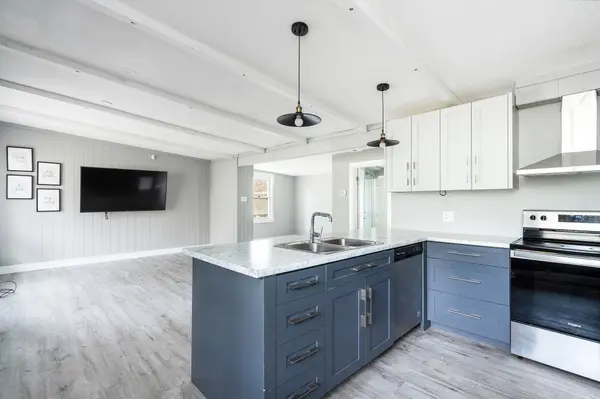 104 SETTLERS WAY RD, Blue Mountains, ON L9Y 0N9