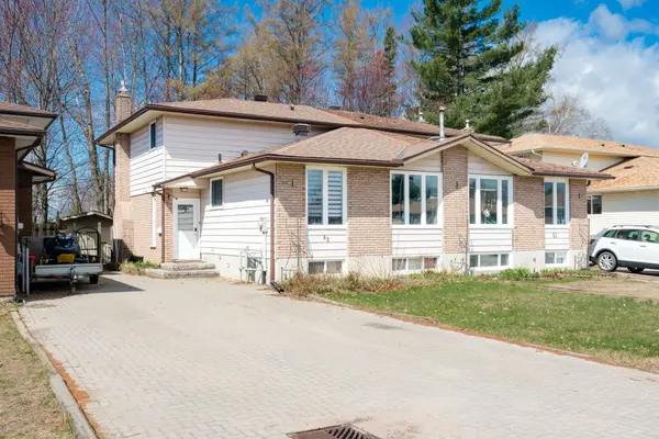 43 Harris DR, North Bay, ON P1A 3Z1