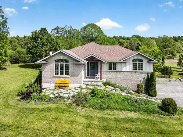 849 Oak Lake RD, Quinte West, ON K0K 3E0