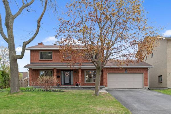 108 Plover LN, Britannia - Lincoln Heights And Area, ON K2B 8M2