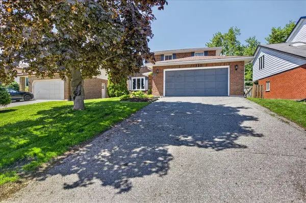 1485 Wildlark DR, Peterborough, ON K9K 1X4