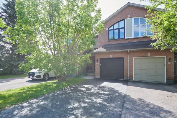 4310 Sunwood CRES, Cyrville - Carson Grove - Pineview, ON K1J 1B9