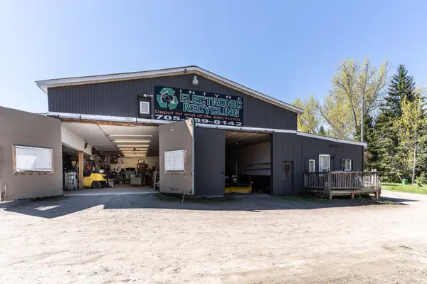 7 East Airport RD, Huntsville, ON P1H 1X7