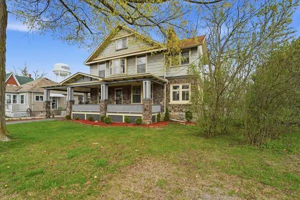 219 East ST, Greater Napanee, ON K7R 1T2