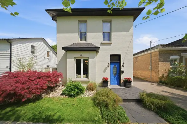 62 East AVE, Brantford, ON N3S 3L4