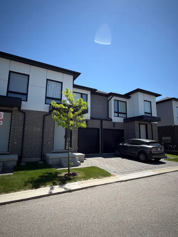 175 DOAN DR #111, Middlesex Centre, ON N0L 1R0