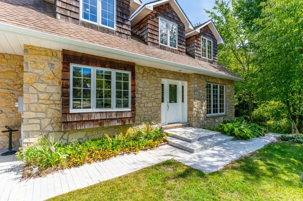 50 Everett RD, South Bruce Peninsula, ON N0H 2T0
