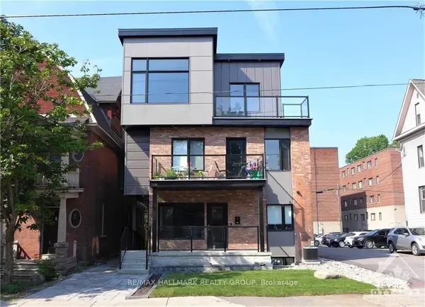 368 Chapel ST #7, Lower Town - Sandy Hill, ON K1N 7Z6