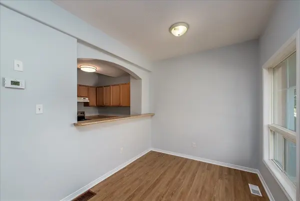 246 Spillsbury DR #401, Peterborough, ON K9K 0A1