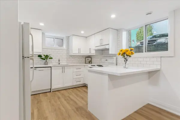 129 West 32nd ST ##Lower, Hamilton, ON L9C 5H1