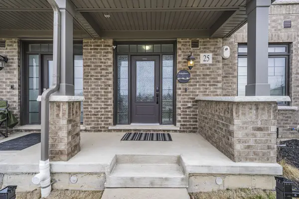 10 Birmingham DR #25, Cambridge, ON N1R 0C5