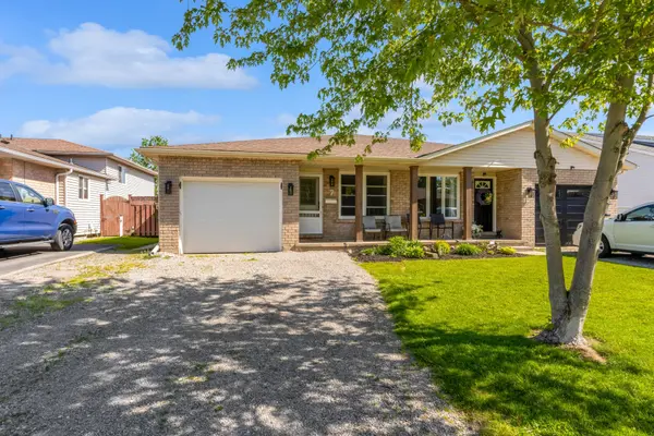 7 Hillcrest RD, Port Colborne, ON L3K 6B2