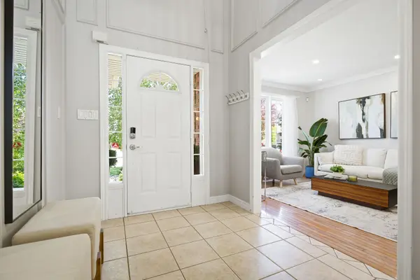 36 Wiltshire PL, Hamilton, ON L9K 1M5