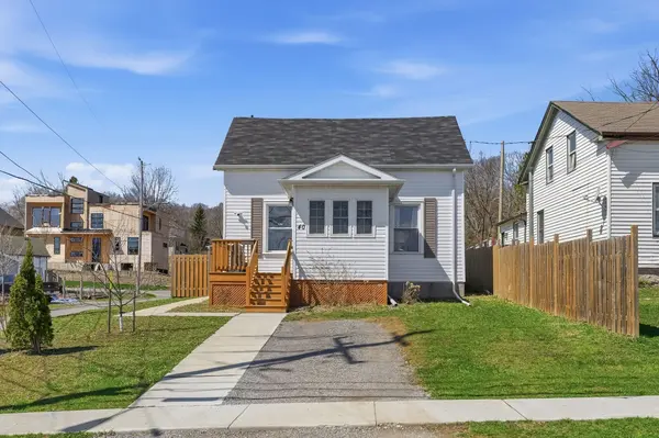 40 Smith ST, Port Hope, ON L1A 3A4