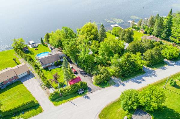 244 O'Reilly LN, Kawartha Lakes, ON K0M 2C0