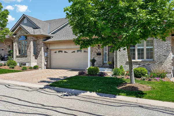 500 Lakeview DR #16, Woodstock, ON N4T 1W4