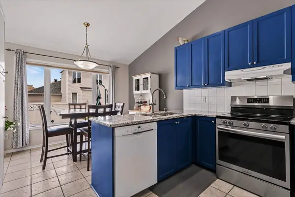 2110 Ricardo ST, Orleans - Cumberland And Area, ON K4A 4K6