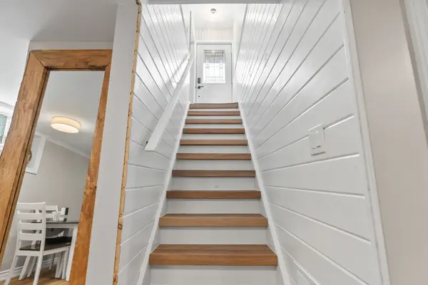 19 Kawartha DR #Lower, Kawartha Lakes, ON K9V 1A6