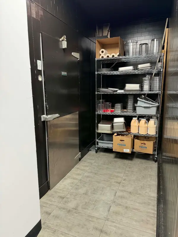 116 Parkhill RD E, Peterborough, ON K9H 1R1