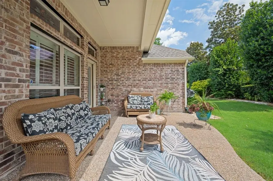 1009 Shoal Creek Court, Fairview, TX 75069
