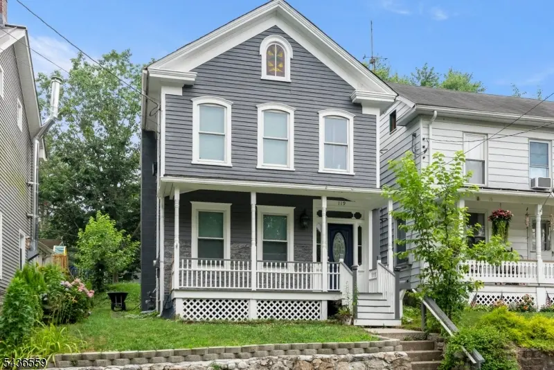 119 Wall St, Belvidere Twp., NJ 07823