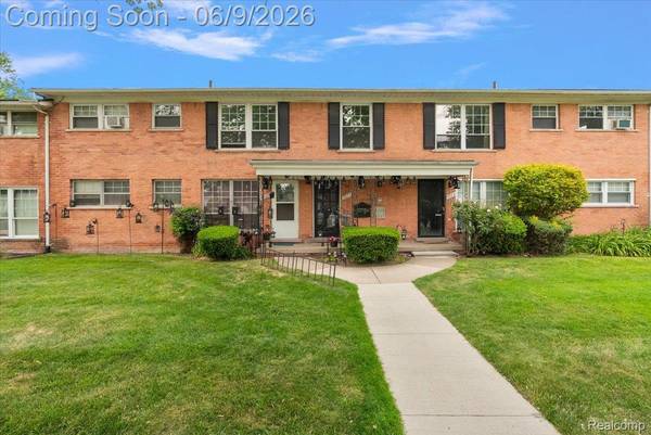 3211 Benjamin AVE #13, Royal Oak, MI 48073