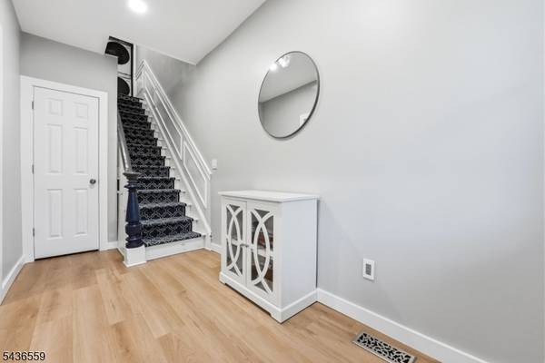 119 Wall St, Belvidere Twp., NJ 07823