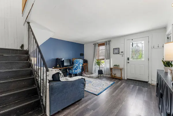 86 Yeomans ST, Belleville, ON K8P 3X5