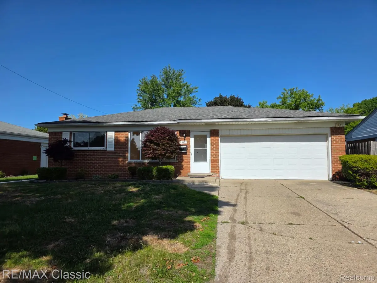 25714 Wexford AVE, Warren, MI 48091